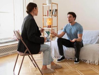 How a Mental Health Counselor Helps Build Resilience in the Workplace