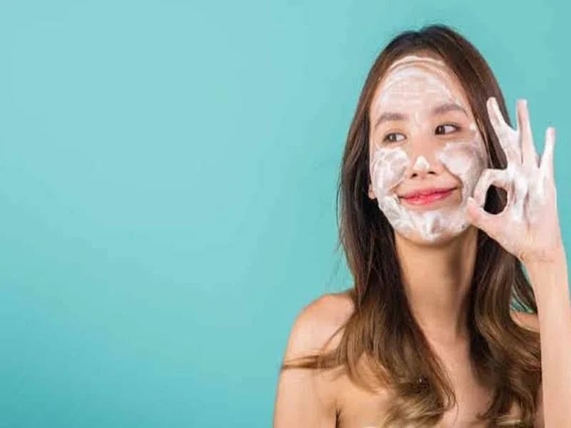 Signs Your Cleanser Isn’t Right for Your Skin